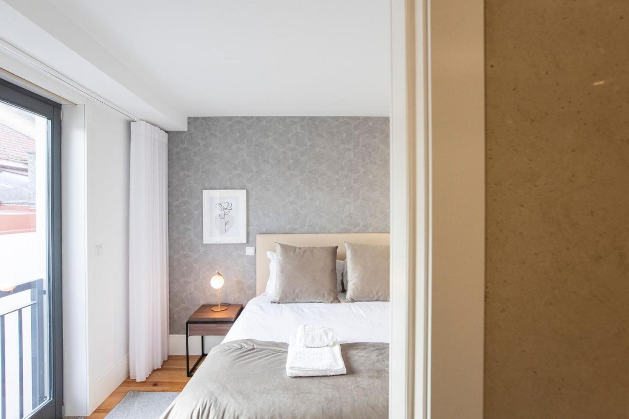 City Center 2Br Flat W/ Ac By Lovelystay ポルト エクステリア 写真