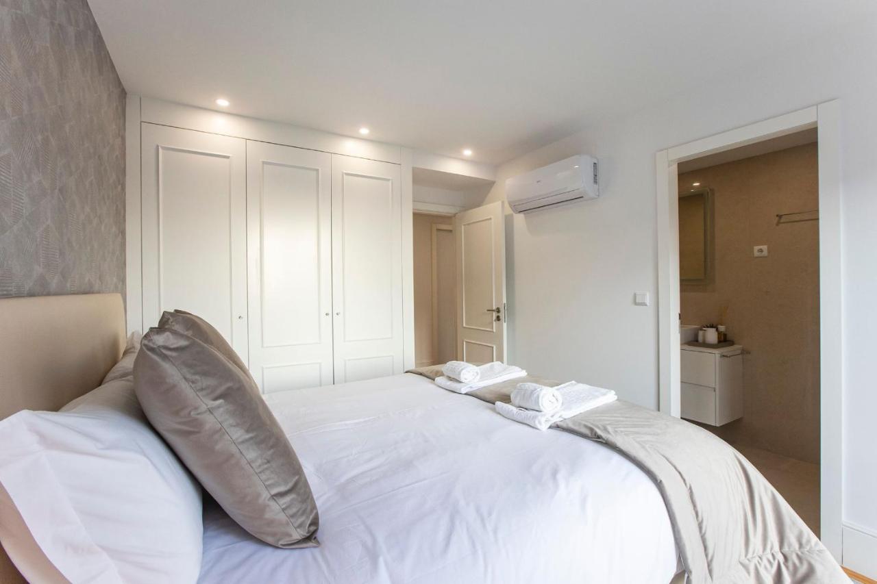 City Center 2Br Flat W/ Ac By Lovelystay ポルト エクステリア 写真