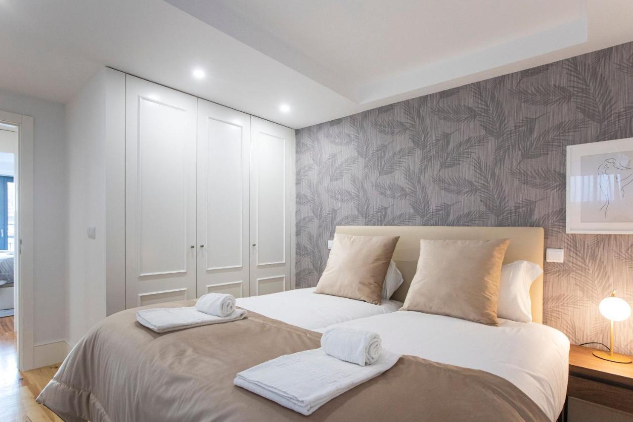 City Center 2Br Flat W/ Ac By Lovelystay ポルト エクステリア 写真